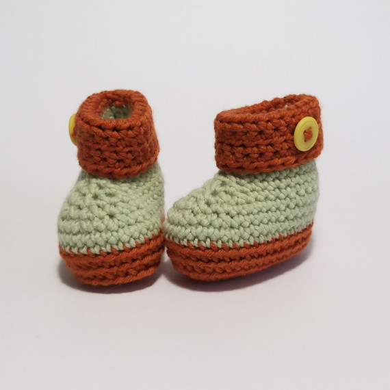 Crochet baby booties