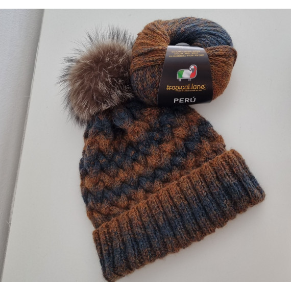 Perù hat kit (with fur pompon)